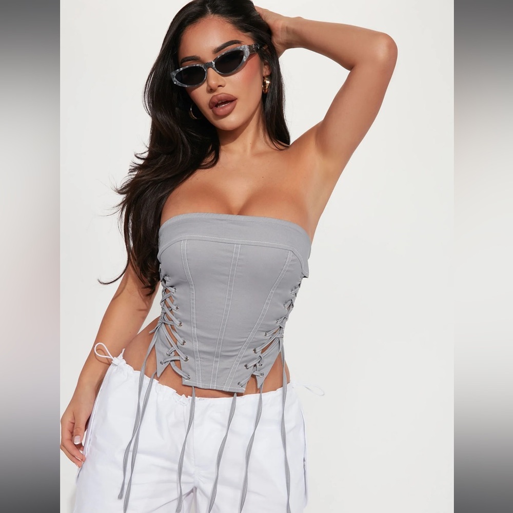 Cute gray top from fashion nova